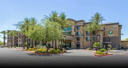 Holiday Inn Hotel & Suites Scottsdale North - Airpark by IHG
