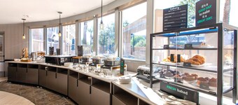 Holiday Inn & Suites Scottsdale North - Airpark by IHG
