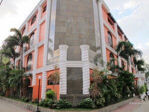 Exterior - Marco Vincent Dive Resort (Puerto Galera)