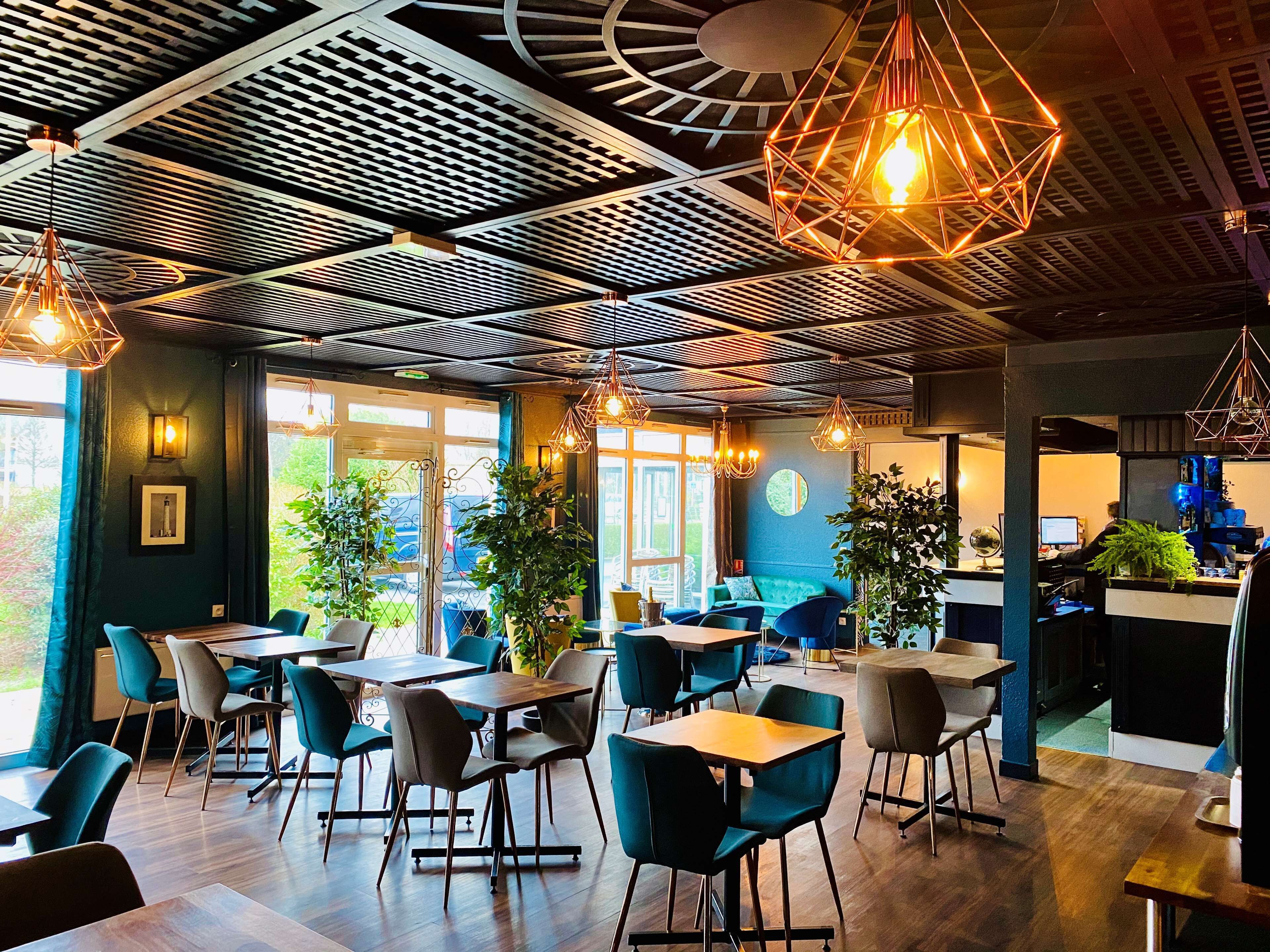 daily buffet breakfast (eur 9.90 per person)