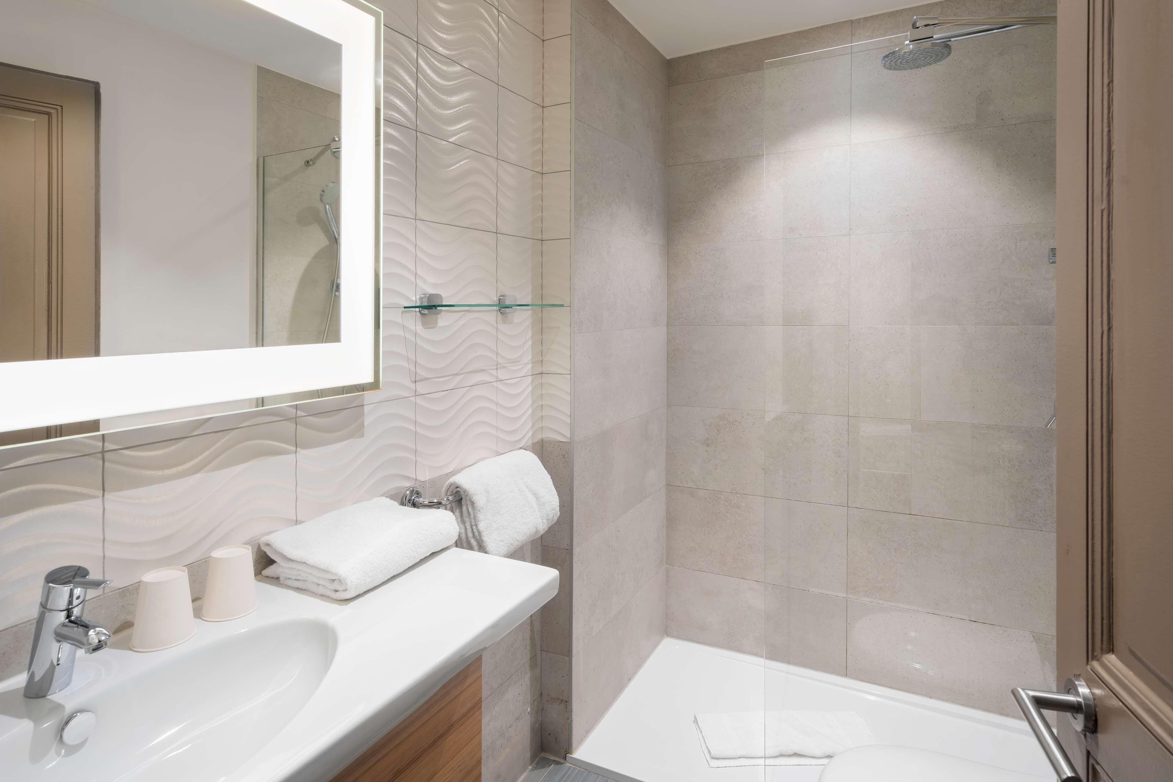 Foto - Campanile Annecy Centre - Gare