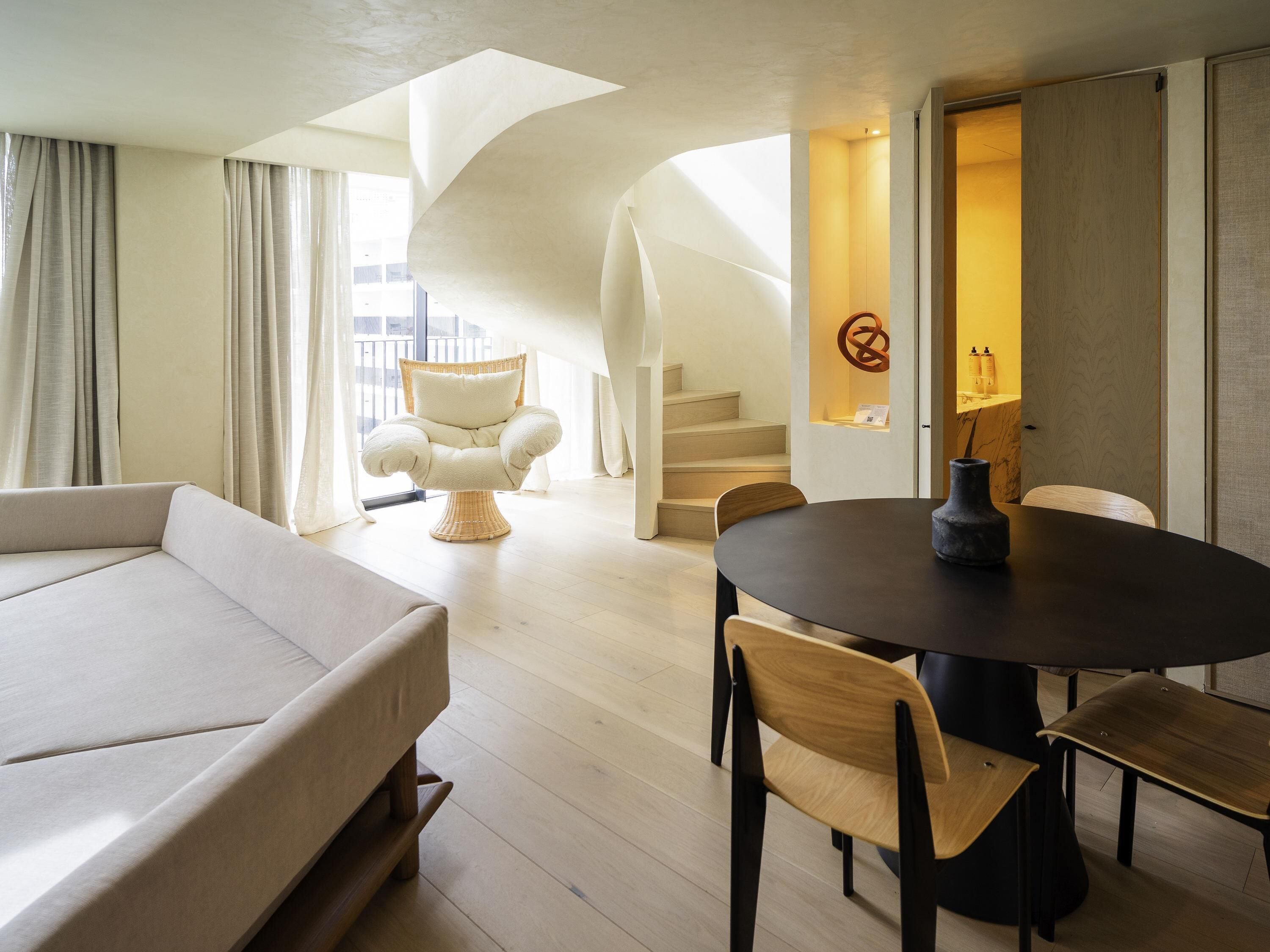 Duplex, 1 King Bed, Terrace | Hypo-allergenic bedding, down comforters, memory foam beds, minibar