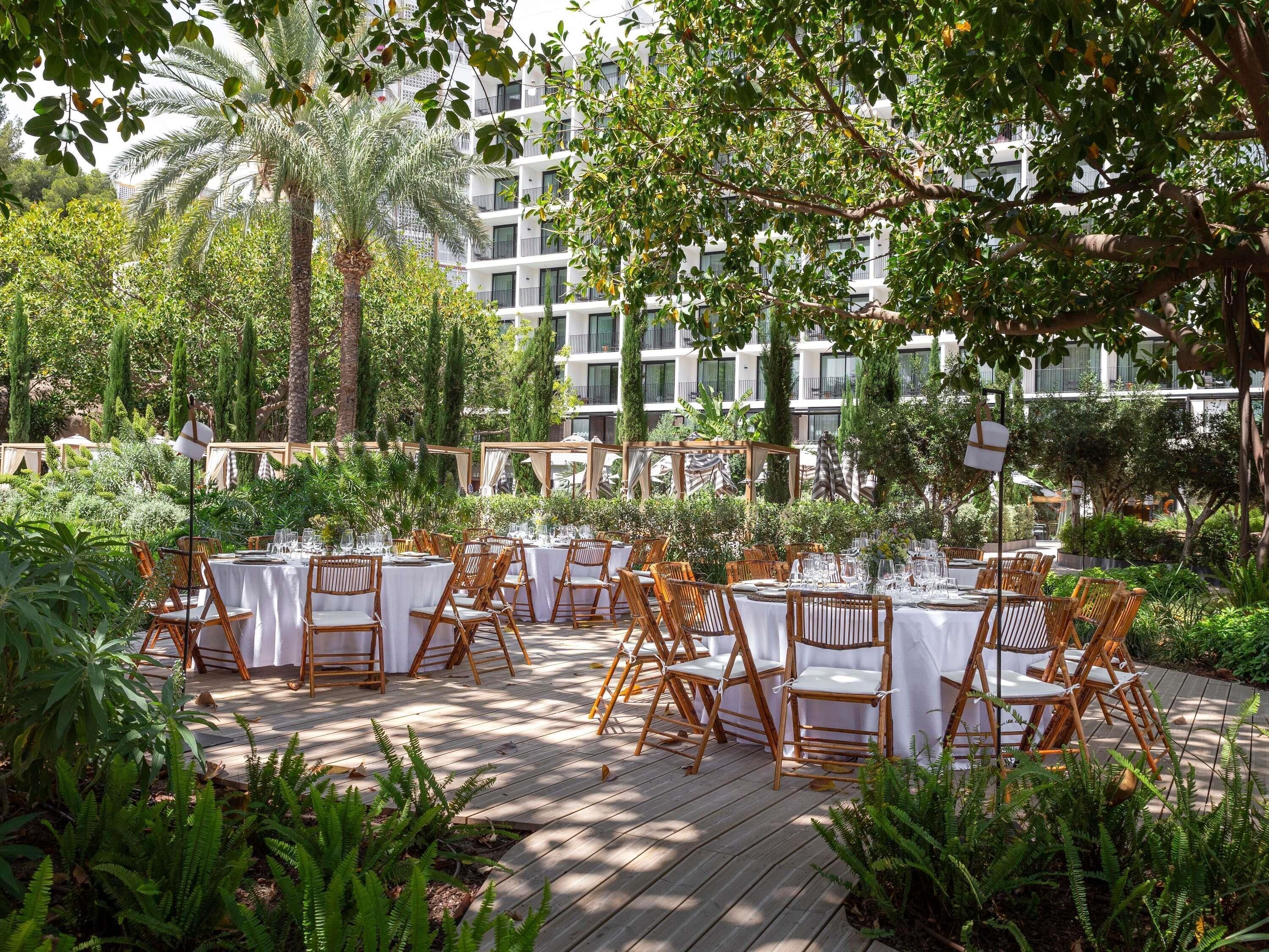 Indoor wedding