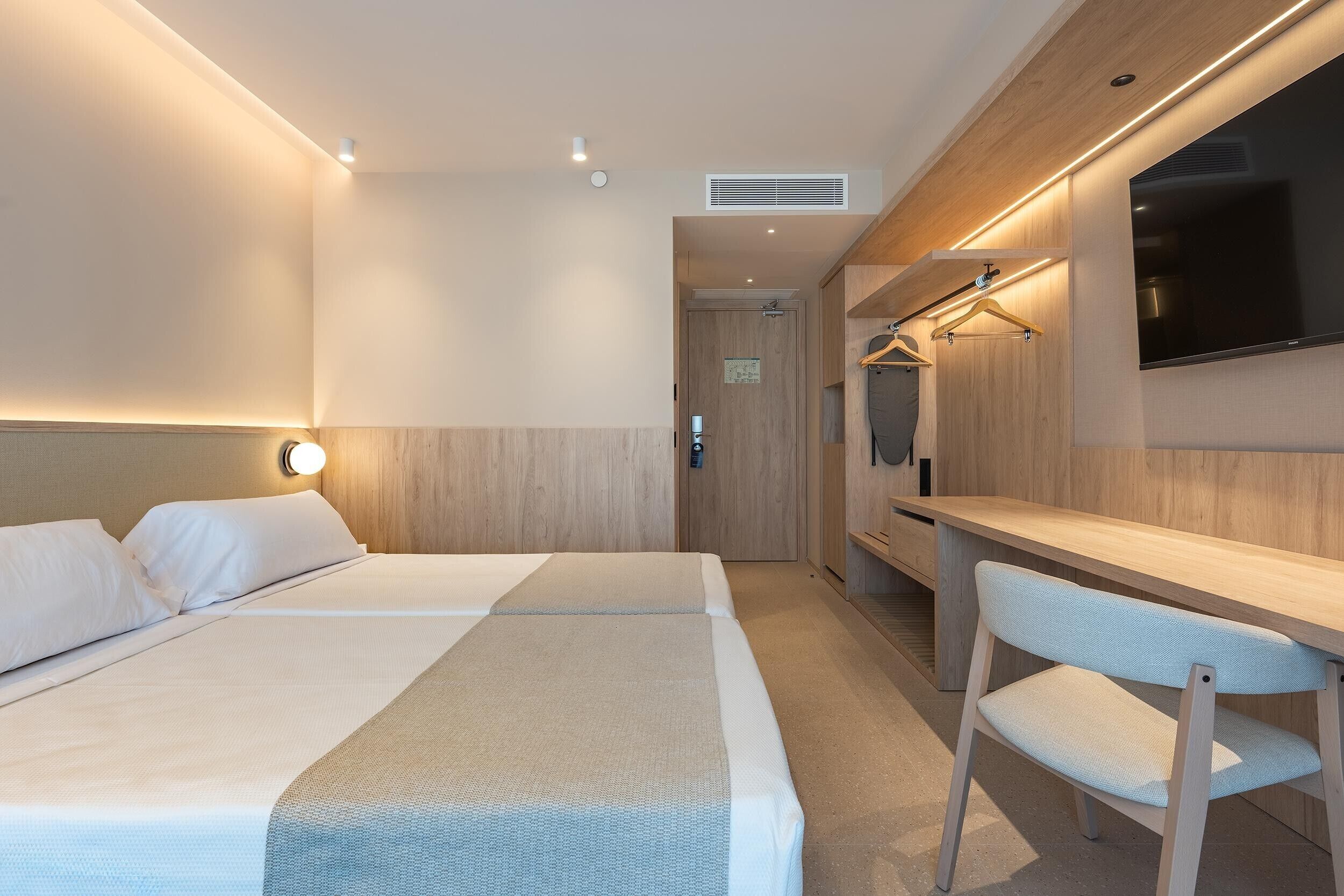 Down comforters, minibar, blackout drapes, soundproofing
