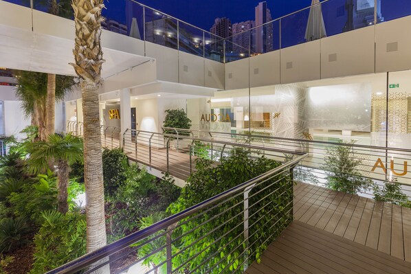 Sauna, hot tub, steam room - Port Benidorm Hotel & Spa (Benidorm)