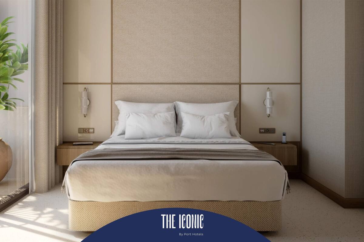 1 bedroom, minibar, blackout drapes, soundproofing