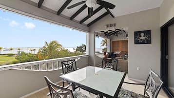 Apartment, 2 Bedrooms, Ocean View | Terrace/patio