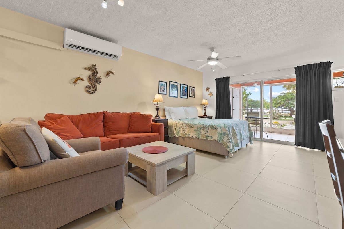 Studio, Ocean View | 1 bedroom, in-room safe, individually decorated, individually furnished