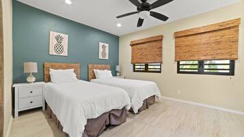 Huoneisto, 2 makuuhuonetta, valtamerinäköala | 1 makuuhuone, tallelokero huoneessa, yksilöllisesti sisustettu