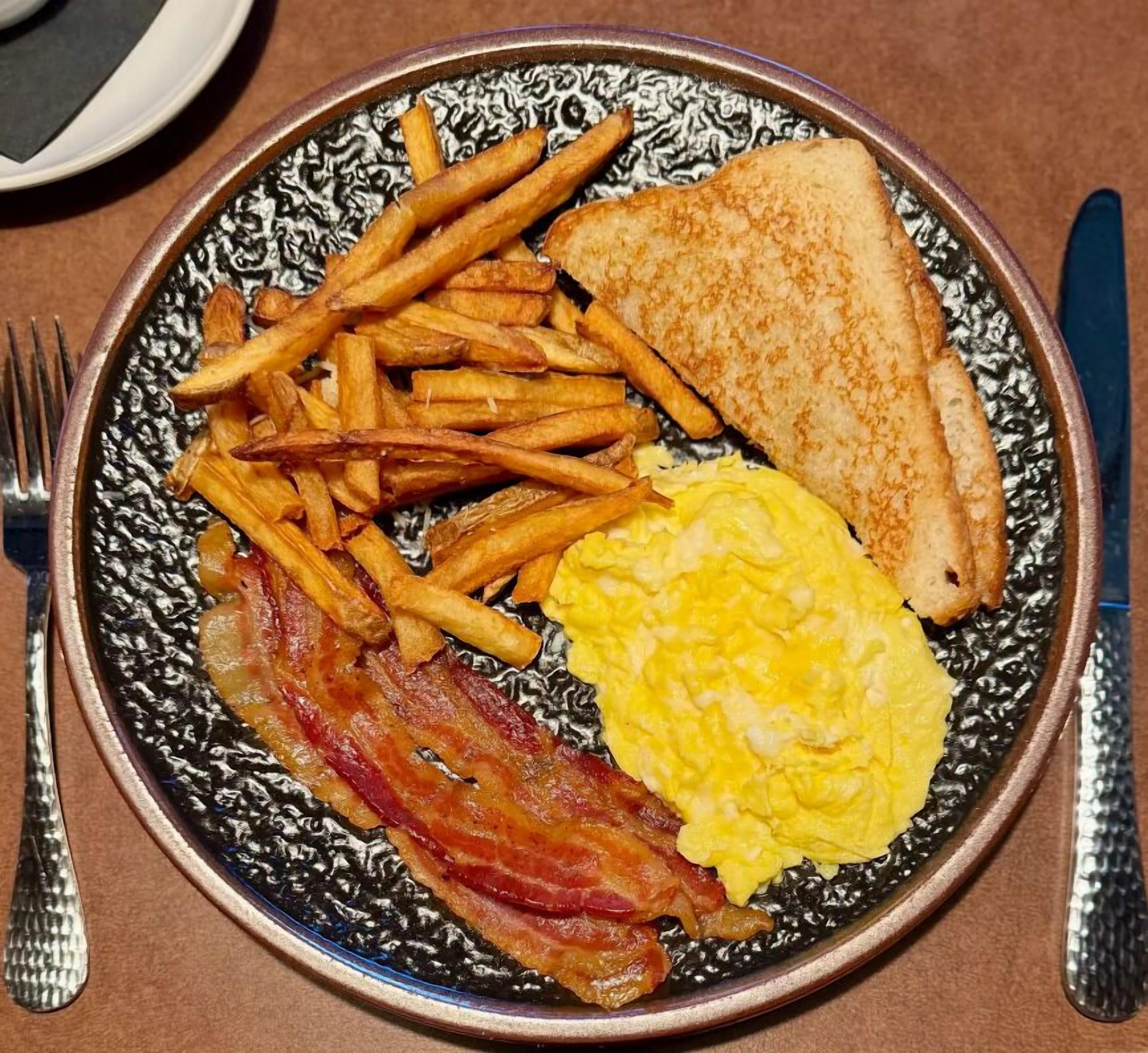 daily full breakfast for a fee