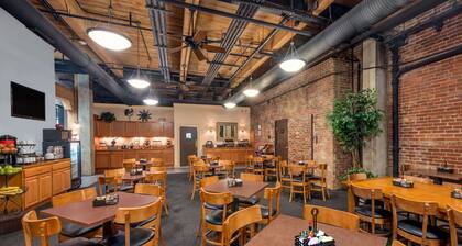 Hawthorn Extended Stay by Wyndham Rome