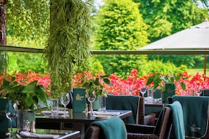 Terrace/patio - The Killarney Park (Killarney)