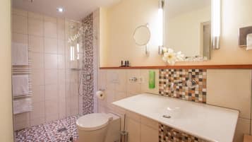 Shower, free toiletries, hair dryer, towels