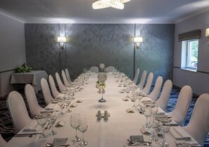 Indoor wedding - Gretna Hall Hotel (Gretna)