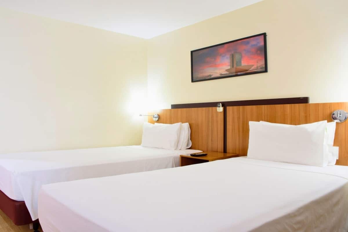 1 bedroom, minibar, in-room safe, desk