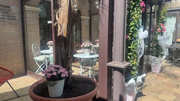 ๊ฑด๋ฌผ ๋์์ธ