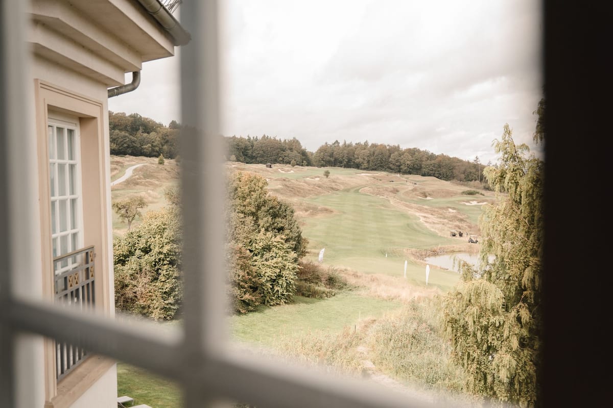 1 bedroom, in-room safe, desk, blackout curtains