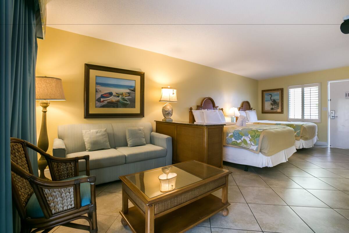 Courtyard View, 2 Queen Beds | In-room safe, iron/ironing board, WiFi (free), alarm clocks