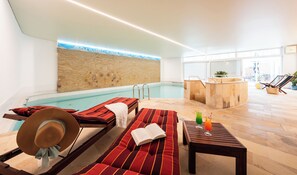 Piscine couverte