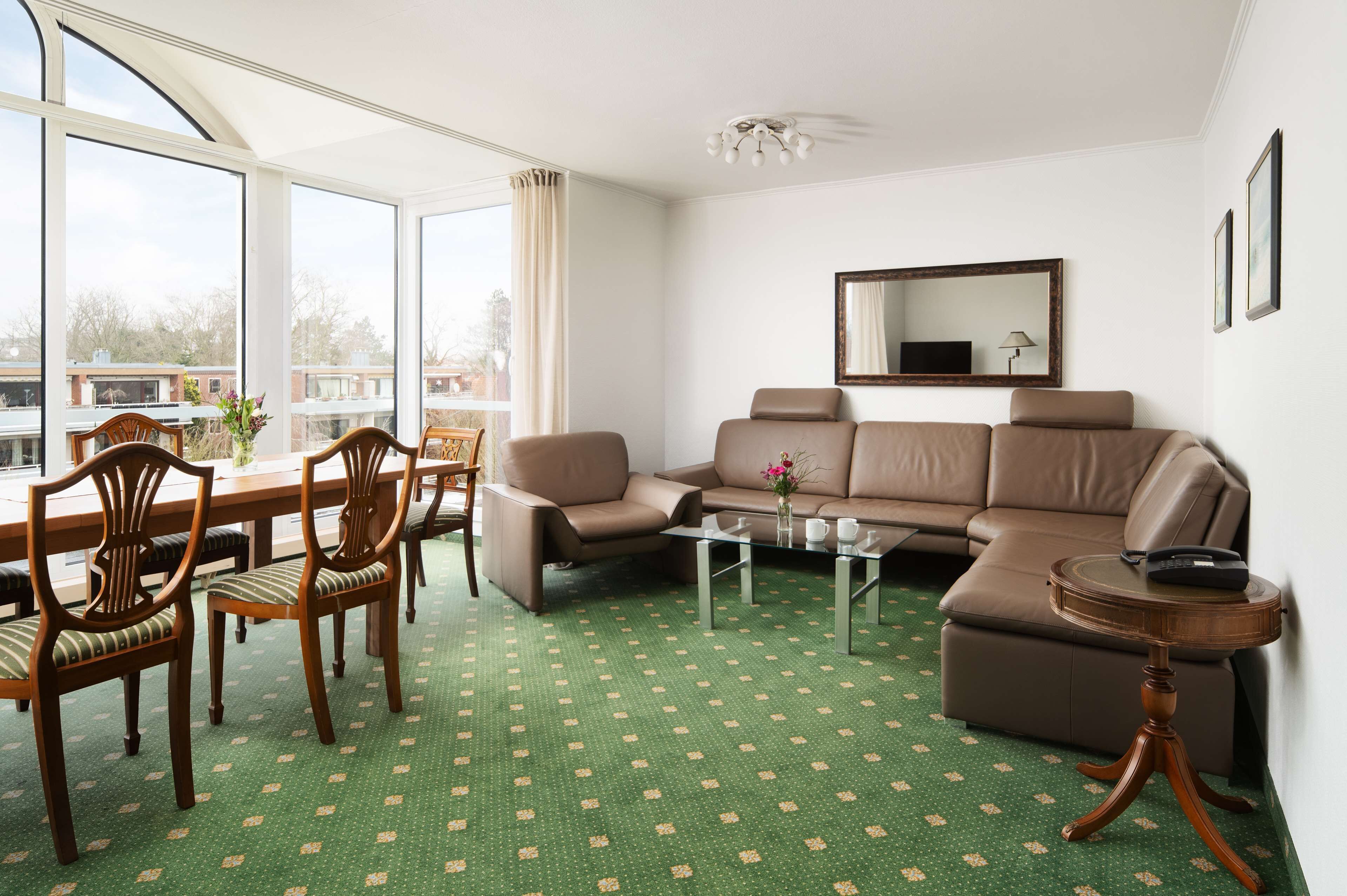 suite, 1 double bed | room amenity