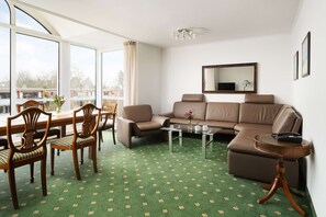 Suite, 1 dobbeltseng | Romfasilitet