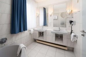 Superior Room, 1 Double Bed (Converts to 2 Twin Beds; Sofabed) | Bathroom | Free toiletries, hair dryer, towels