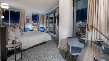 Quarto, 1 cama King | 1 quarto, roupas de cama premium, frigobar, cofres nos quartos