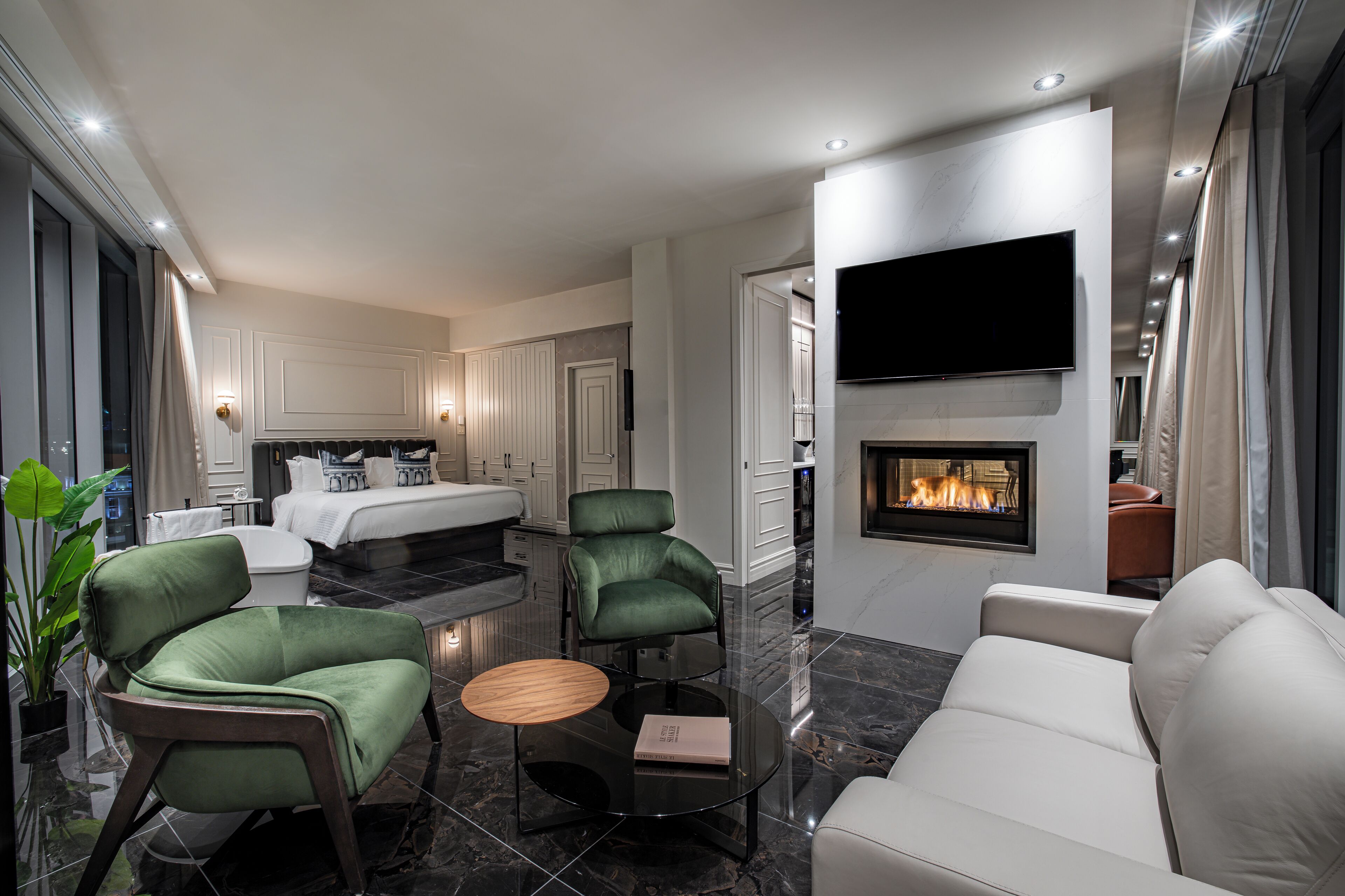 penthouse 9e ciel | 1 bedroom, premium bedding, minibar, in-room safe