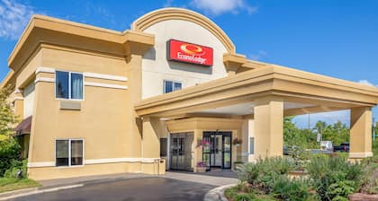 Quality Inn & Suites Ann Arbor Hwy 23