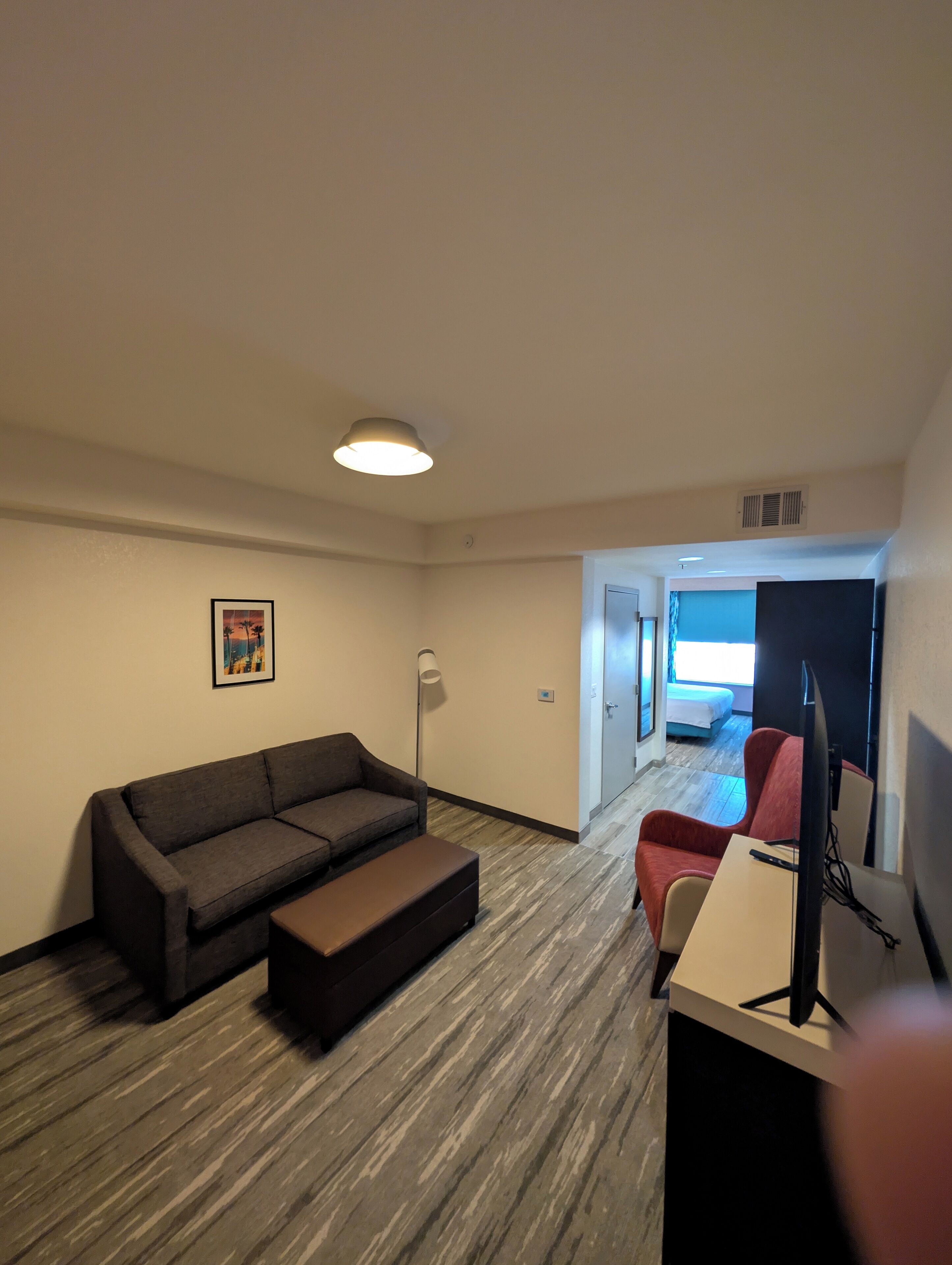 One king bed junior suite | Iron/ironing board, free cots/infant beds, free WiFi, bed sheets