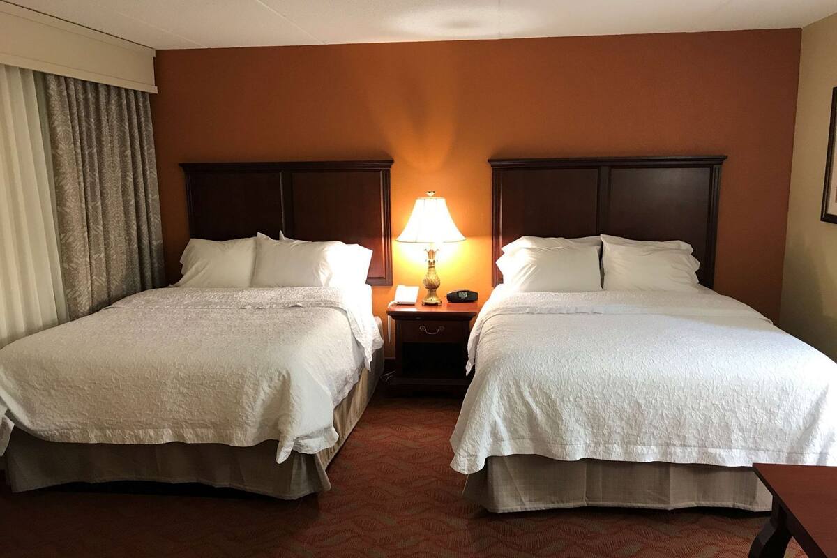 In-room safe, desk, iron/ironing board, free WiFi
