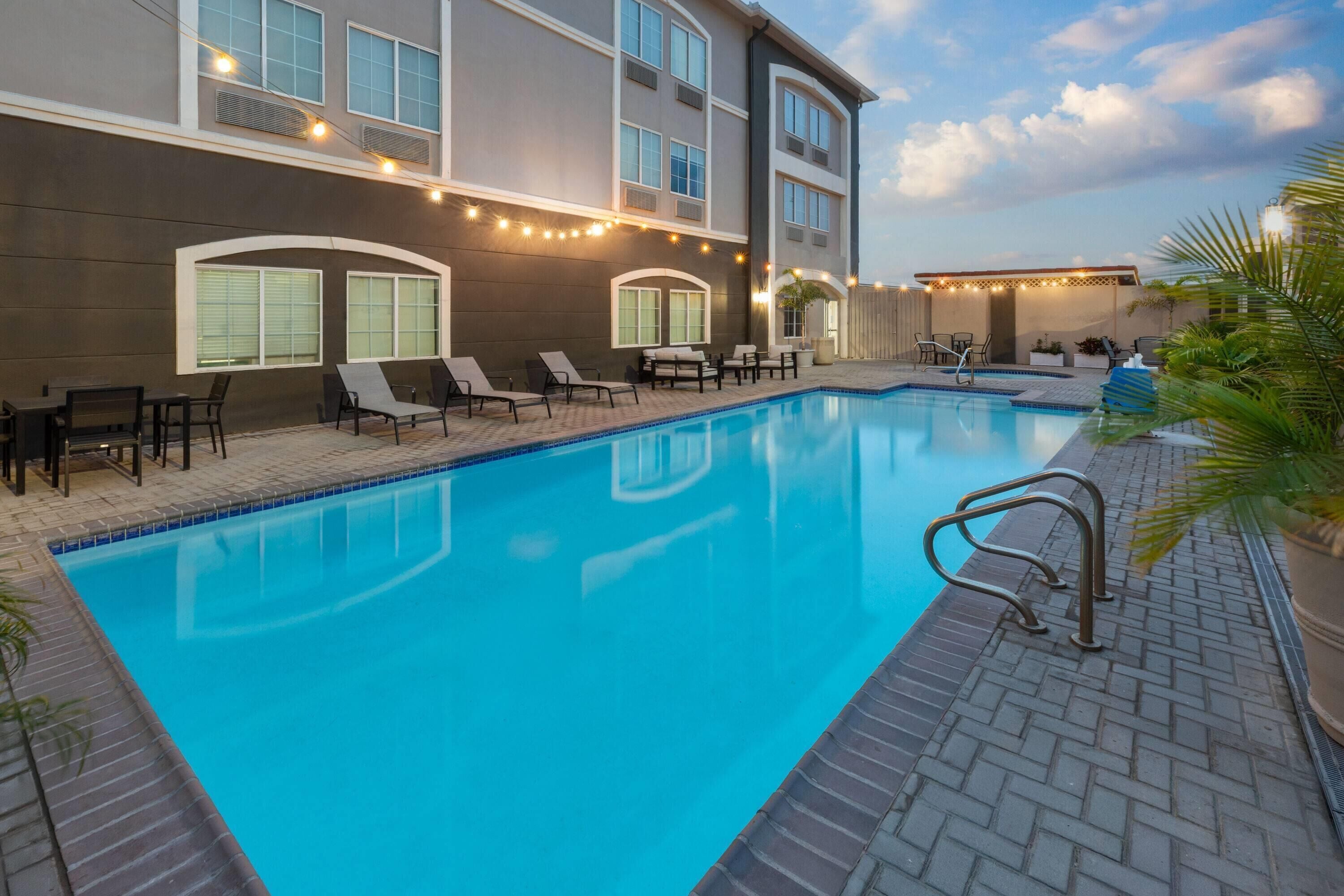 Photo - La Quinta by Wyndham Laredo Airport