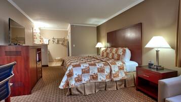 Single Room, 1 King Bed, Ground Floor | Premium bedding, down duvets, Select Comfort beds, desk