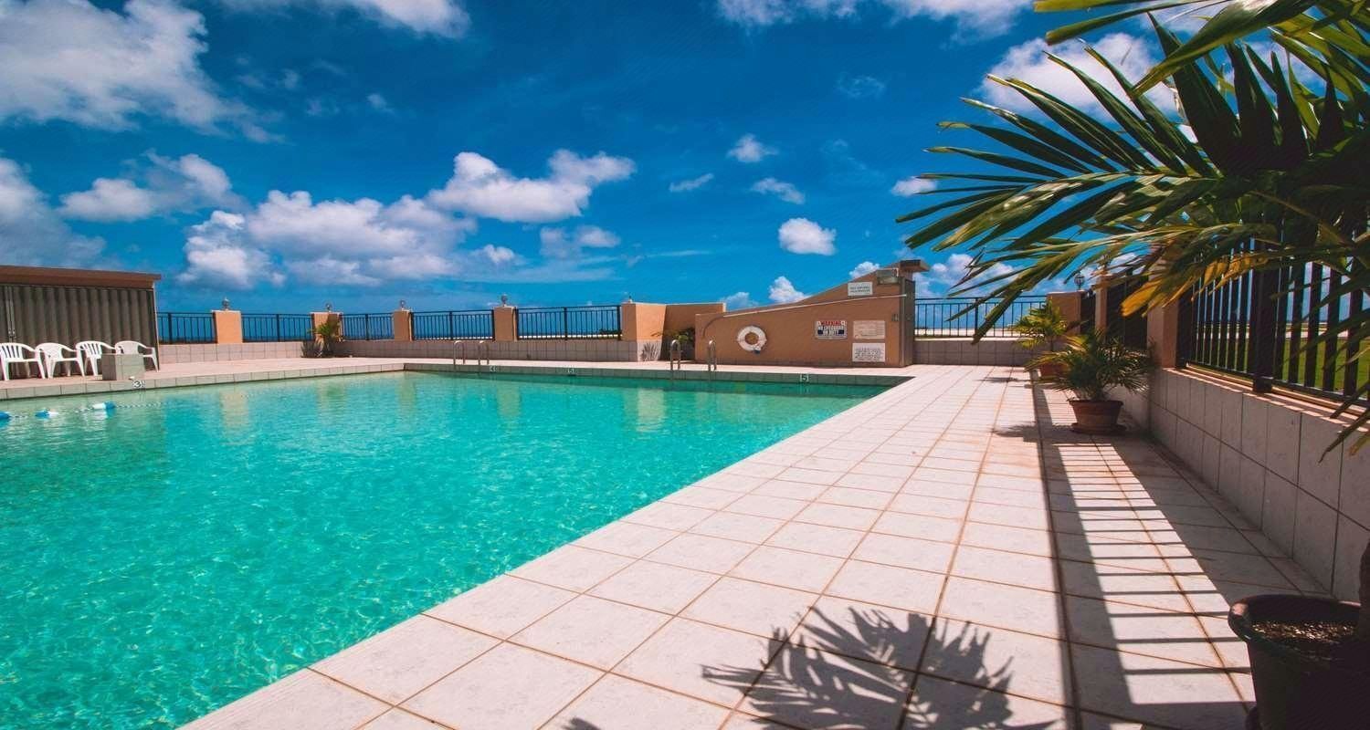 Pool | Outdoor pool