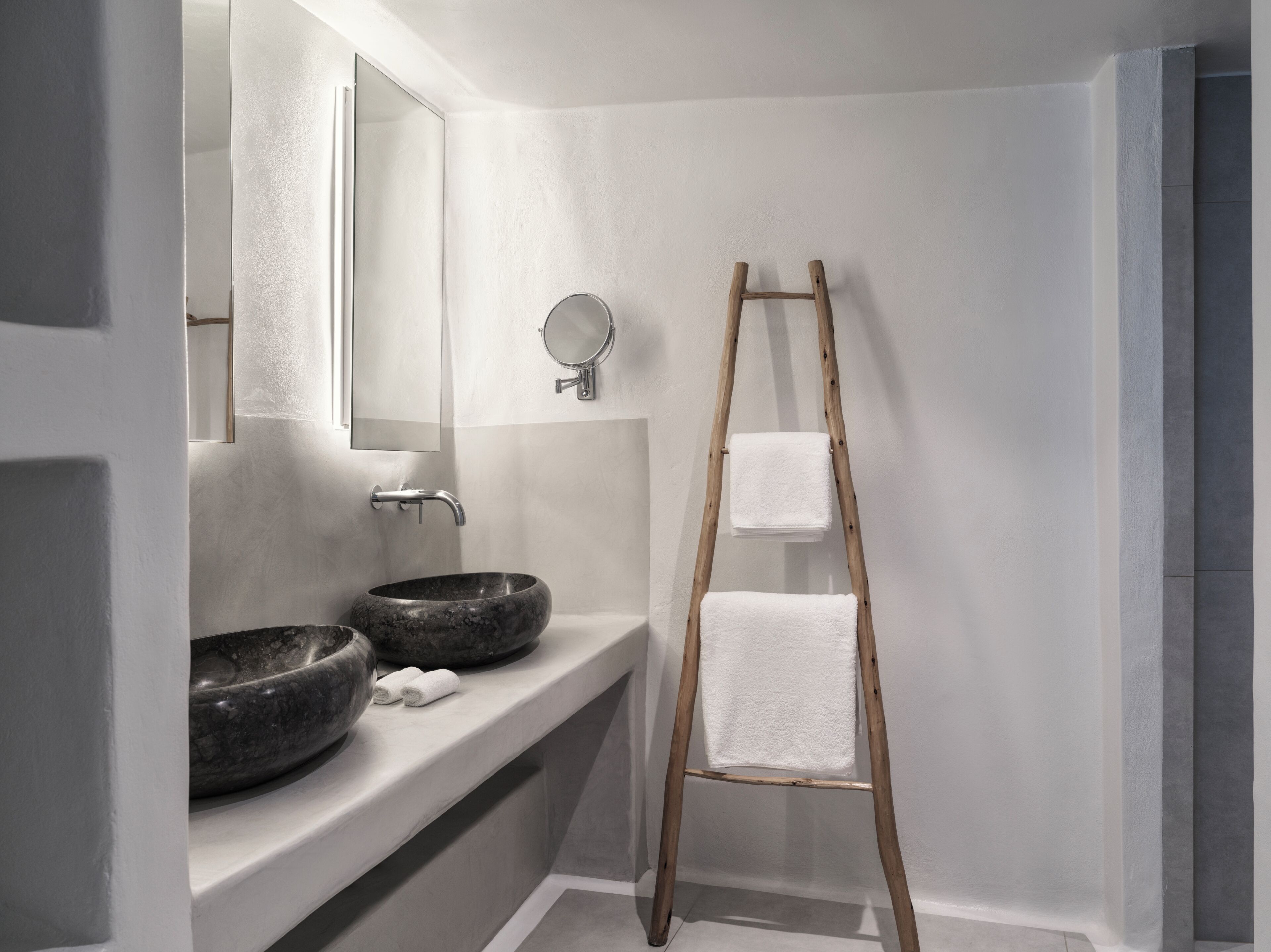 Photo - Cosmopolitan Suites