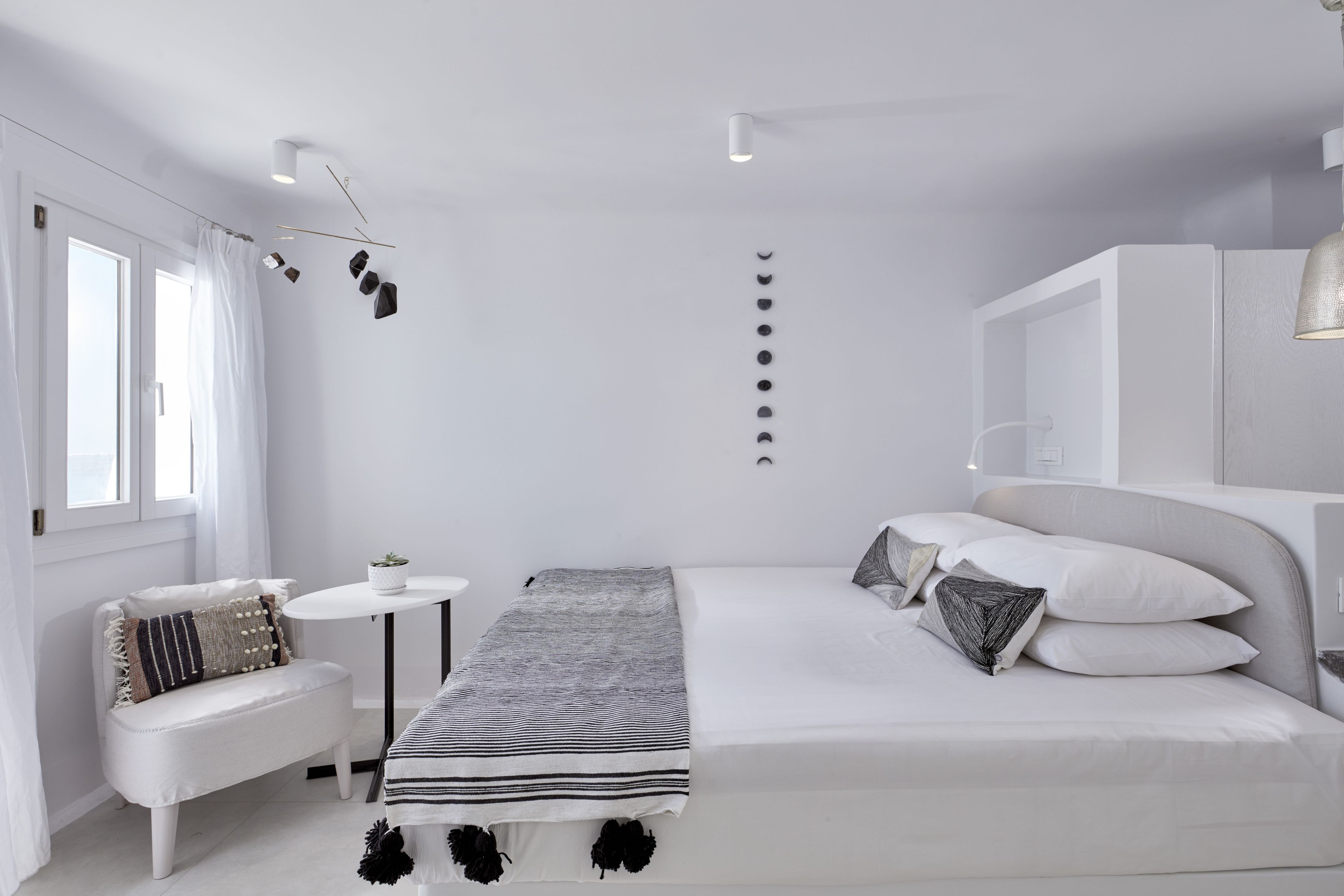 Cosmopolitan Suites Santorini interior view 2