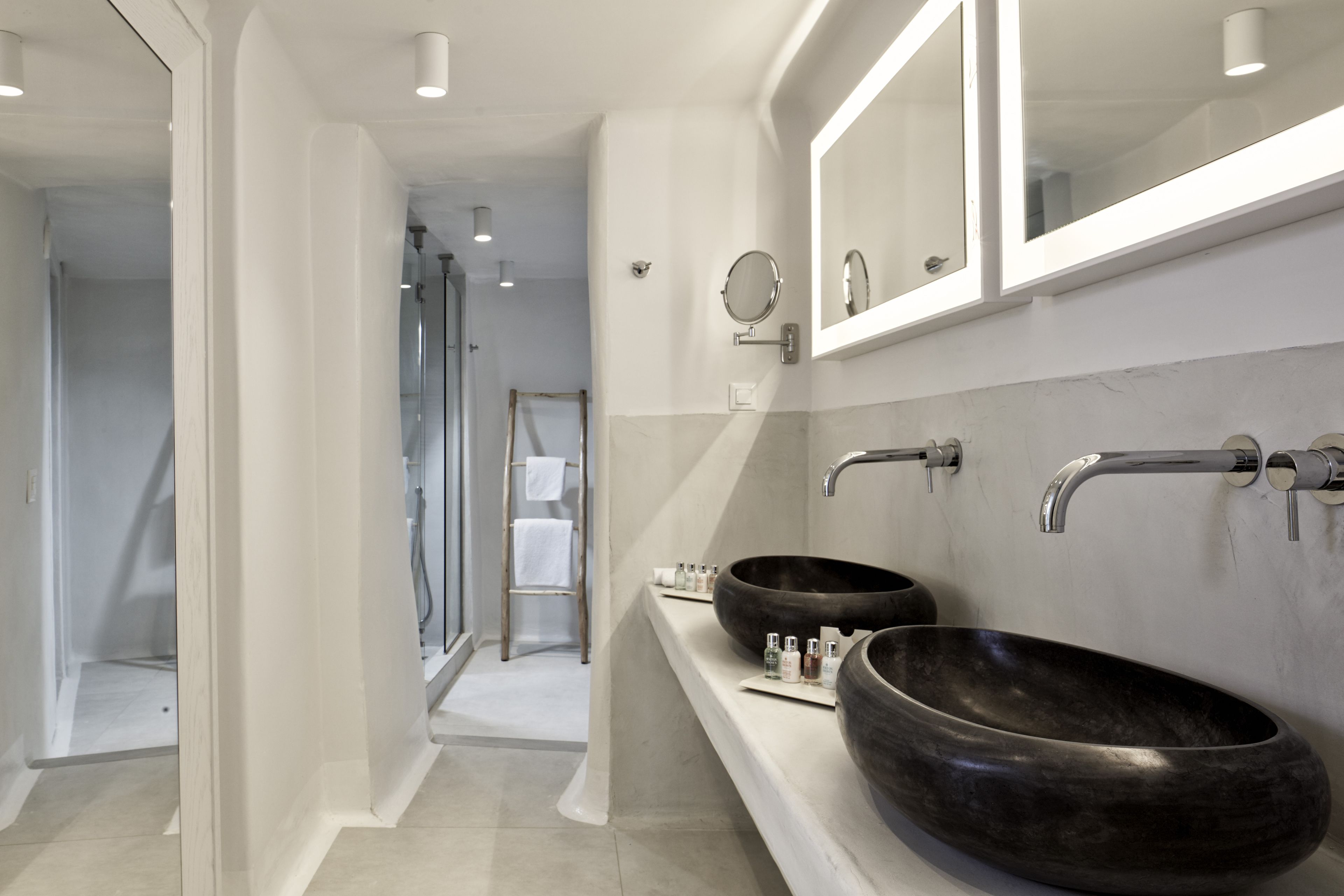 suite sea view with indoor jetted tub | bathroom sink