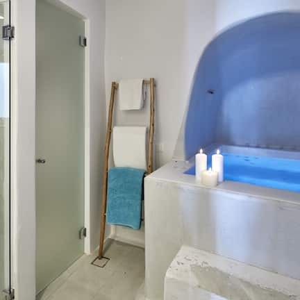 Suite Sea View with Indoor Jetted Tub | Bathroom | Shower, designer toiletries, hair dryer, bathrobes