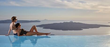 Indoor pool, seasonal outdoor pool
