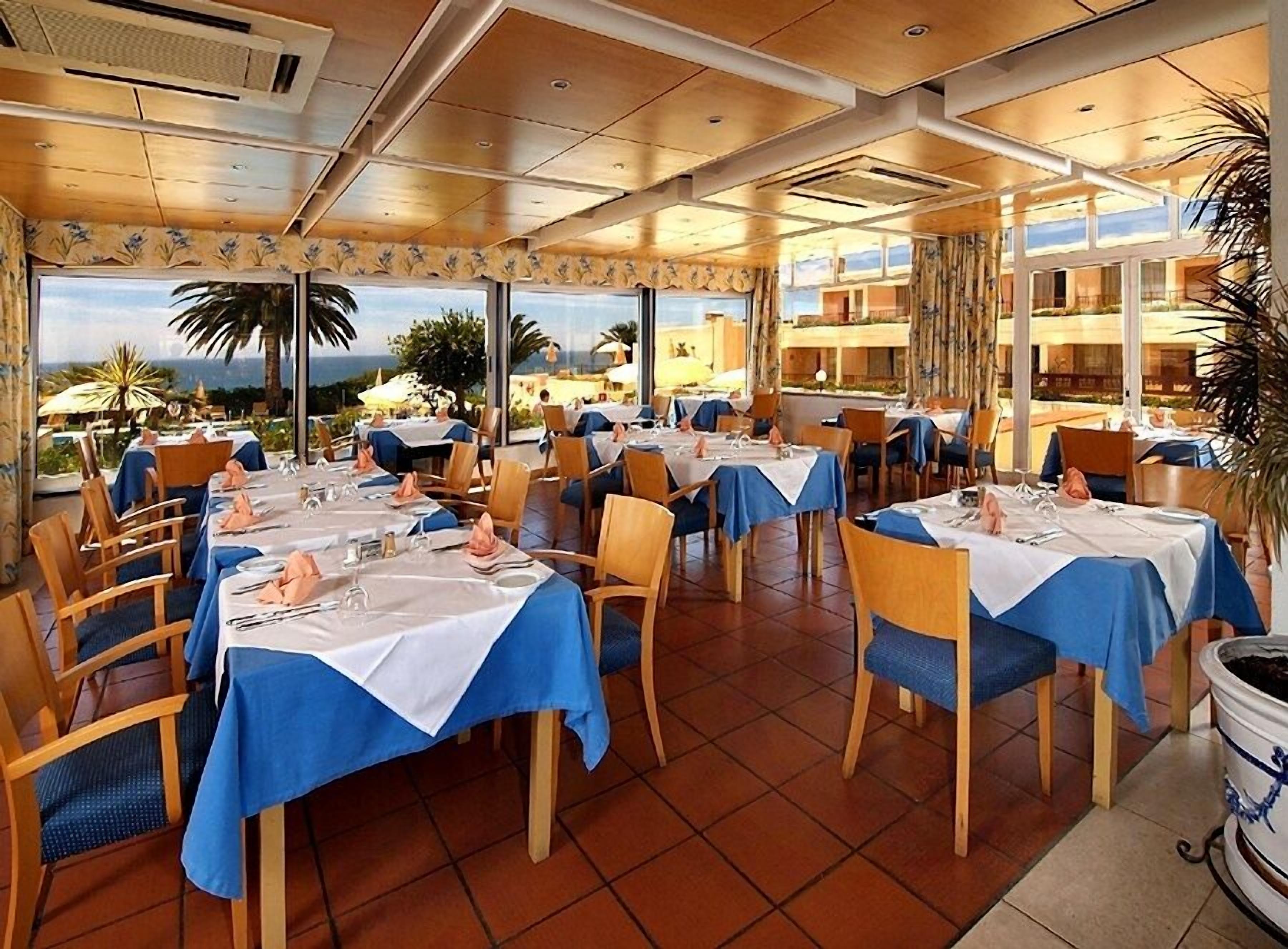 الإطلالة من المنشأة