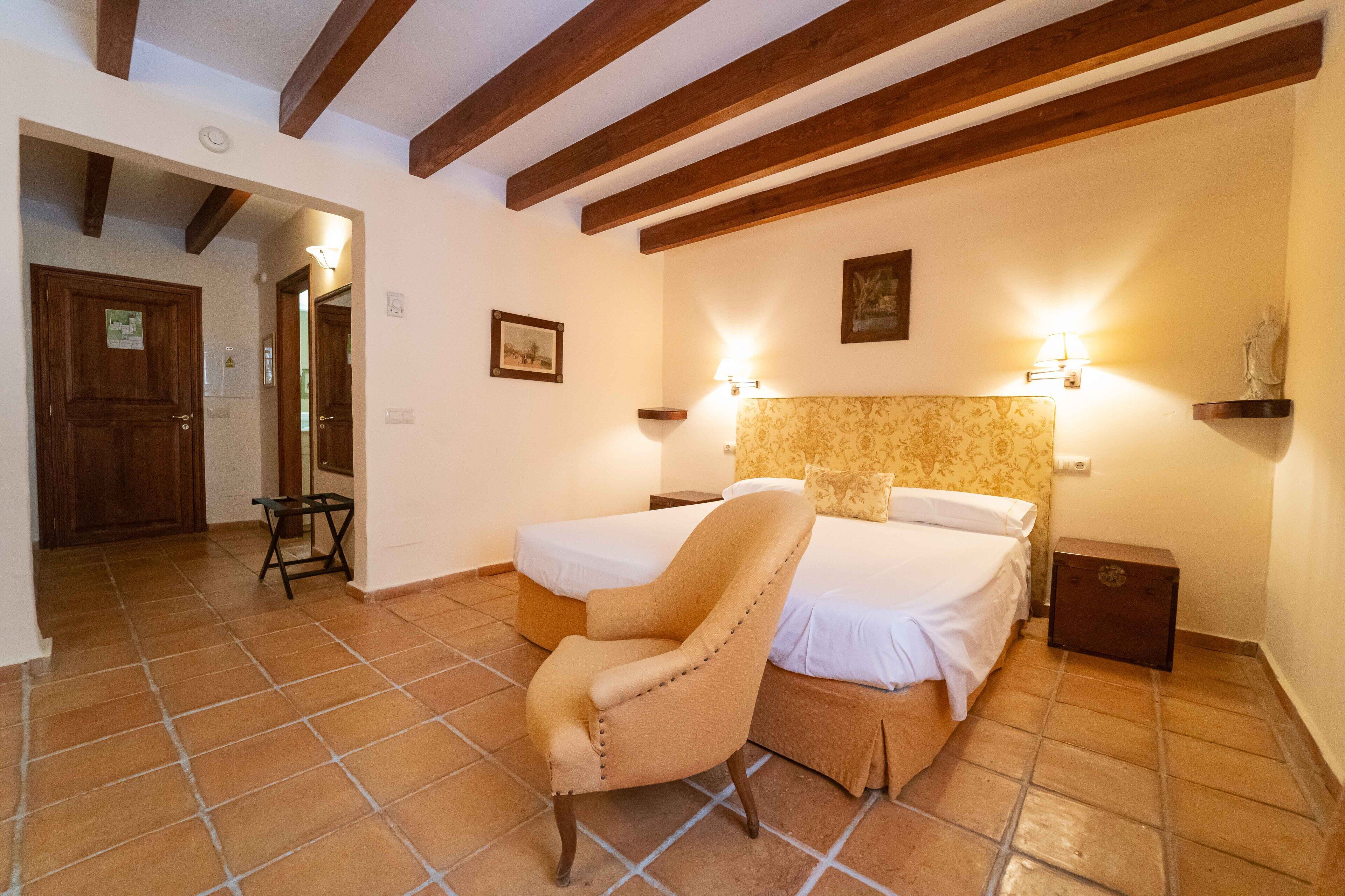 double room | 1 bedroom, minibar, in-room safe, free cots/infant beds