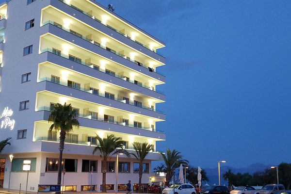 Front of property - evening/night