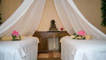 Sauna, hot tub, Turkish bath/hammam, body treatments, hydrotherapy