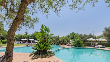 Indoor pool, 6 outdoor pools