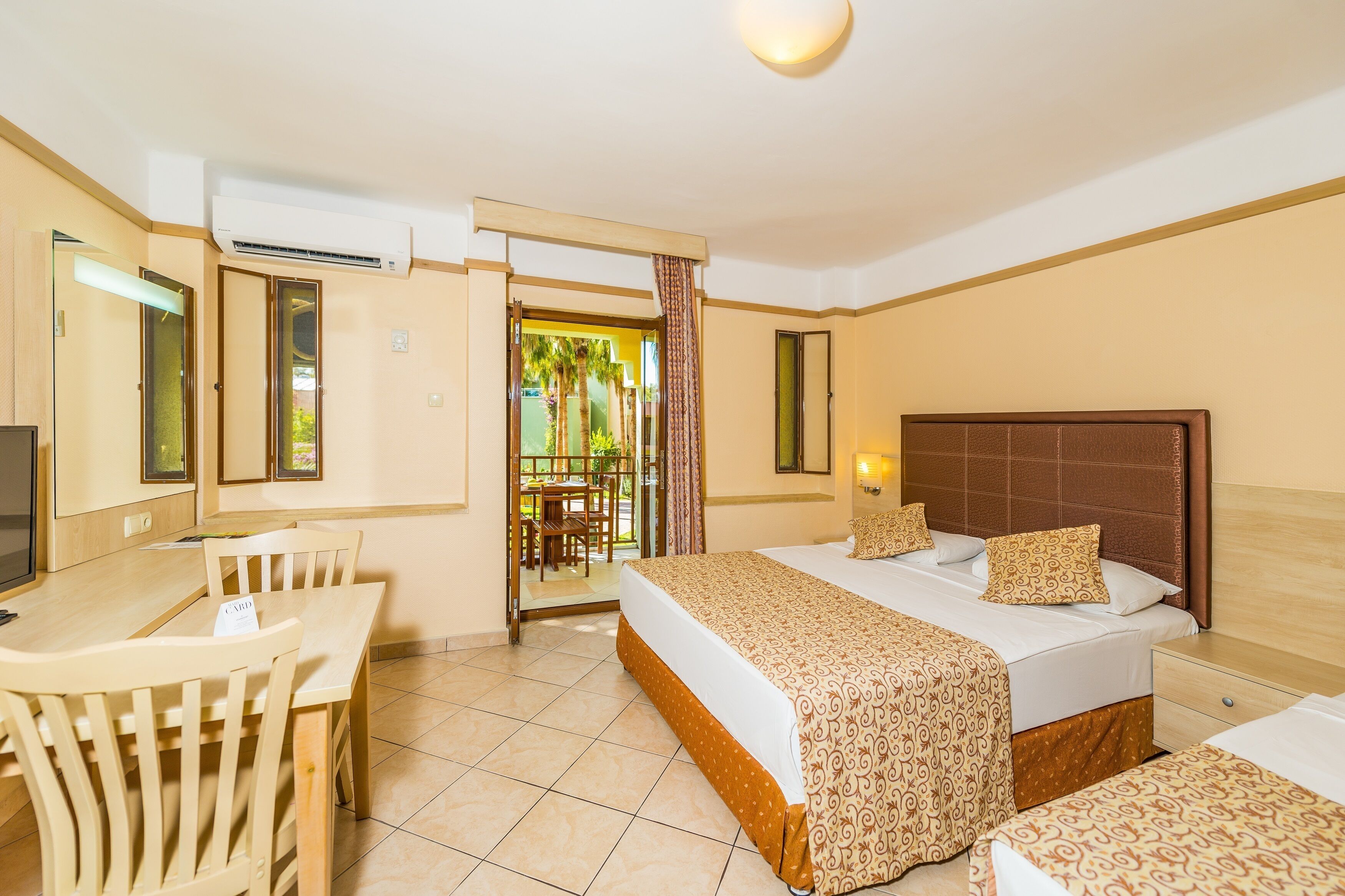 3 chambres, minibar, coffre-fort, rideaux d’obscurcissement