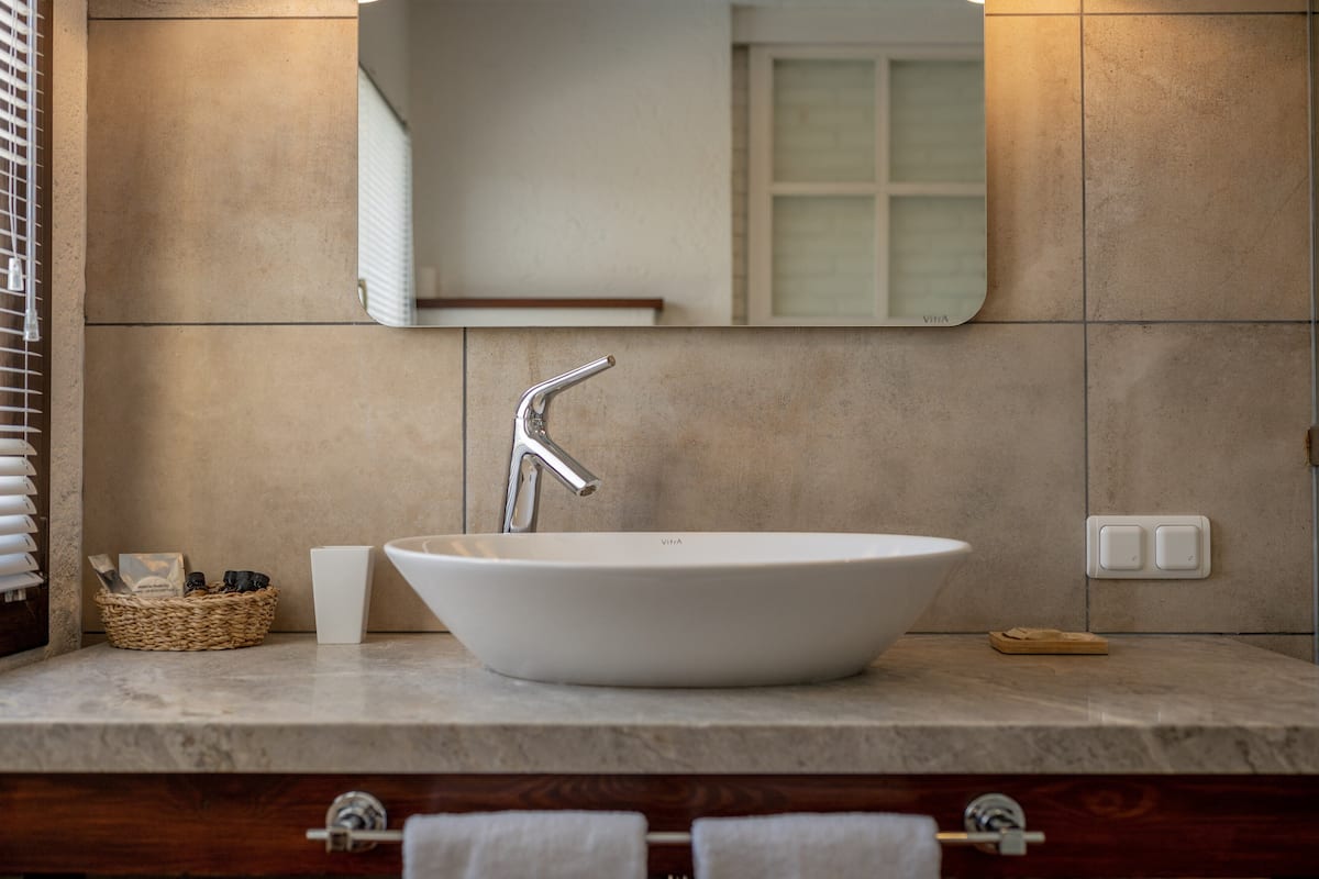 passionate room | bathroom | shower, designer toiletries, hair dryer, bathrobes