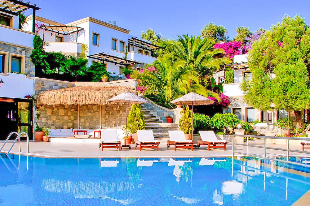 4Reasons Hotel And Bistro