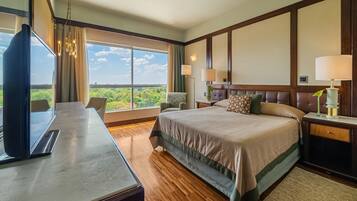 Premier - Uma Cama de Casal | Roupas de cama antialérgicas, frigobar, cofres nos quartos