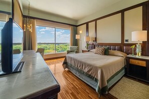 Dobbeltrom – premier, 1 queensize-seng | Allergitestet sengetøy, minibar, safe på rommet og blendingsgardiner