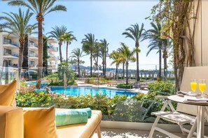 Breakfast and dinner served, international cuisine - Viva Golf Adults Only 18+ (Alcúdia)